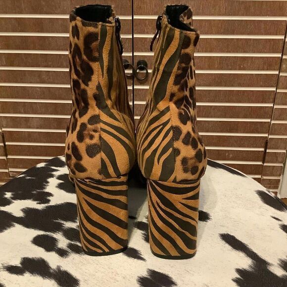 Wild Style Animal Print Ankle Boots - Picture 4 of 5
